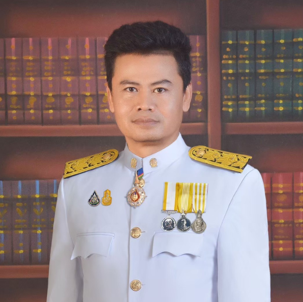 อดิศักดิ์